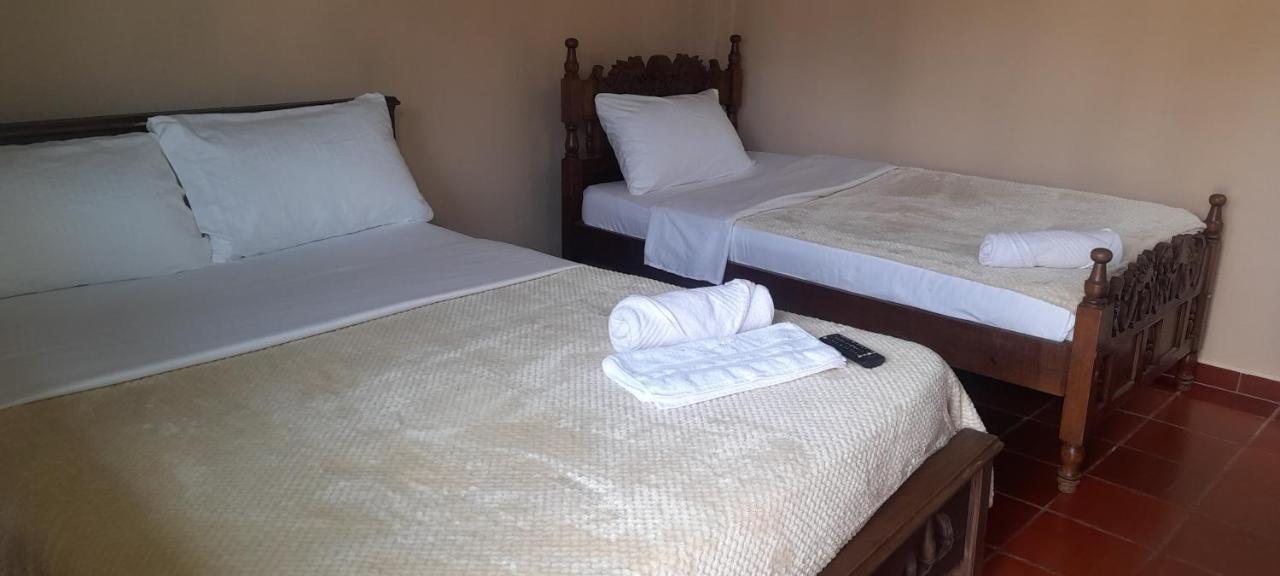 Hotel Casa San Rafael Вилья-де-Лейва Экстерьер фото
